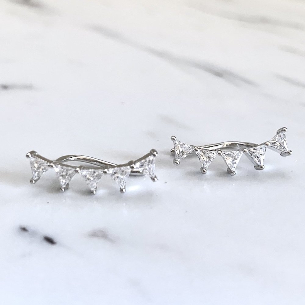 Shimmer Triangle Ear Crawler Set